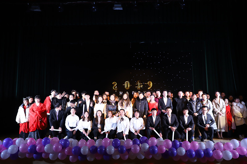 全体演员合影 yl23455永利